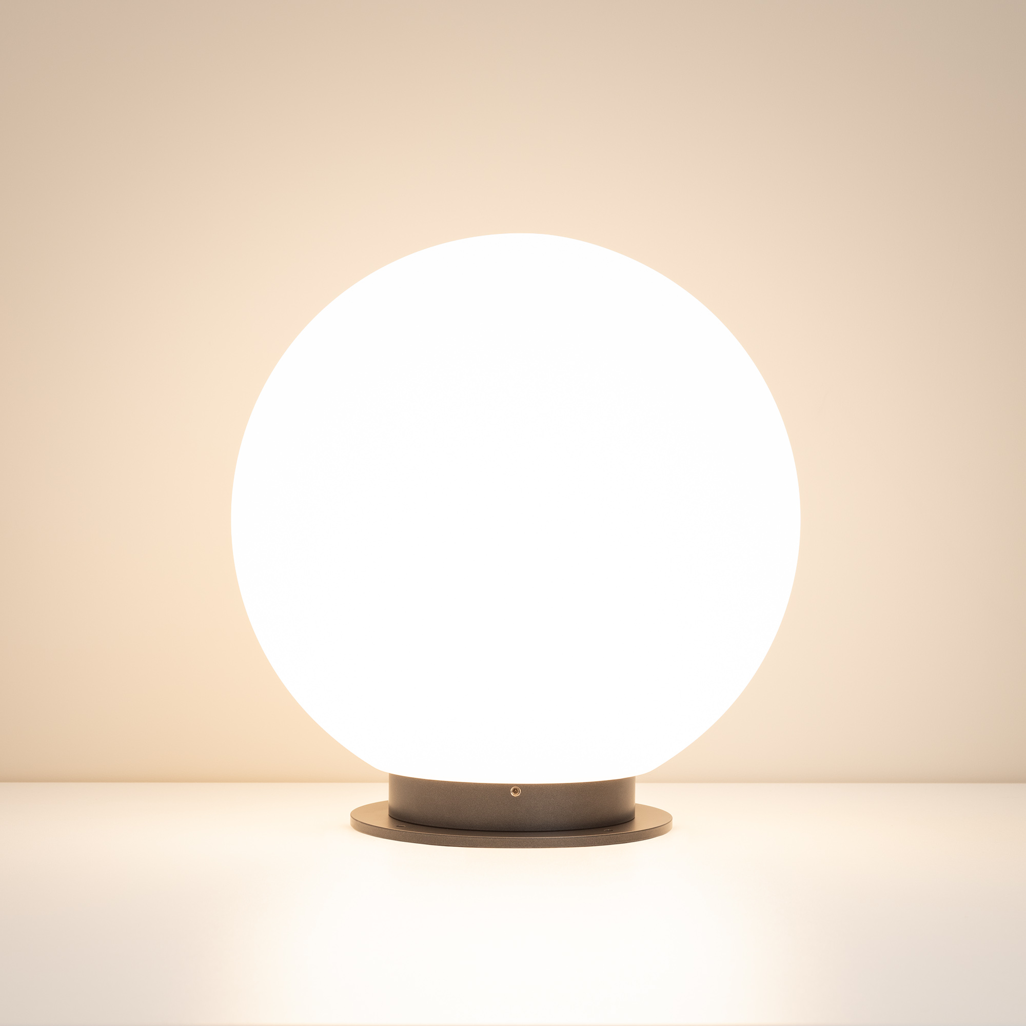 Светильник KT-GLOBE-R300-10W Warm3000
