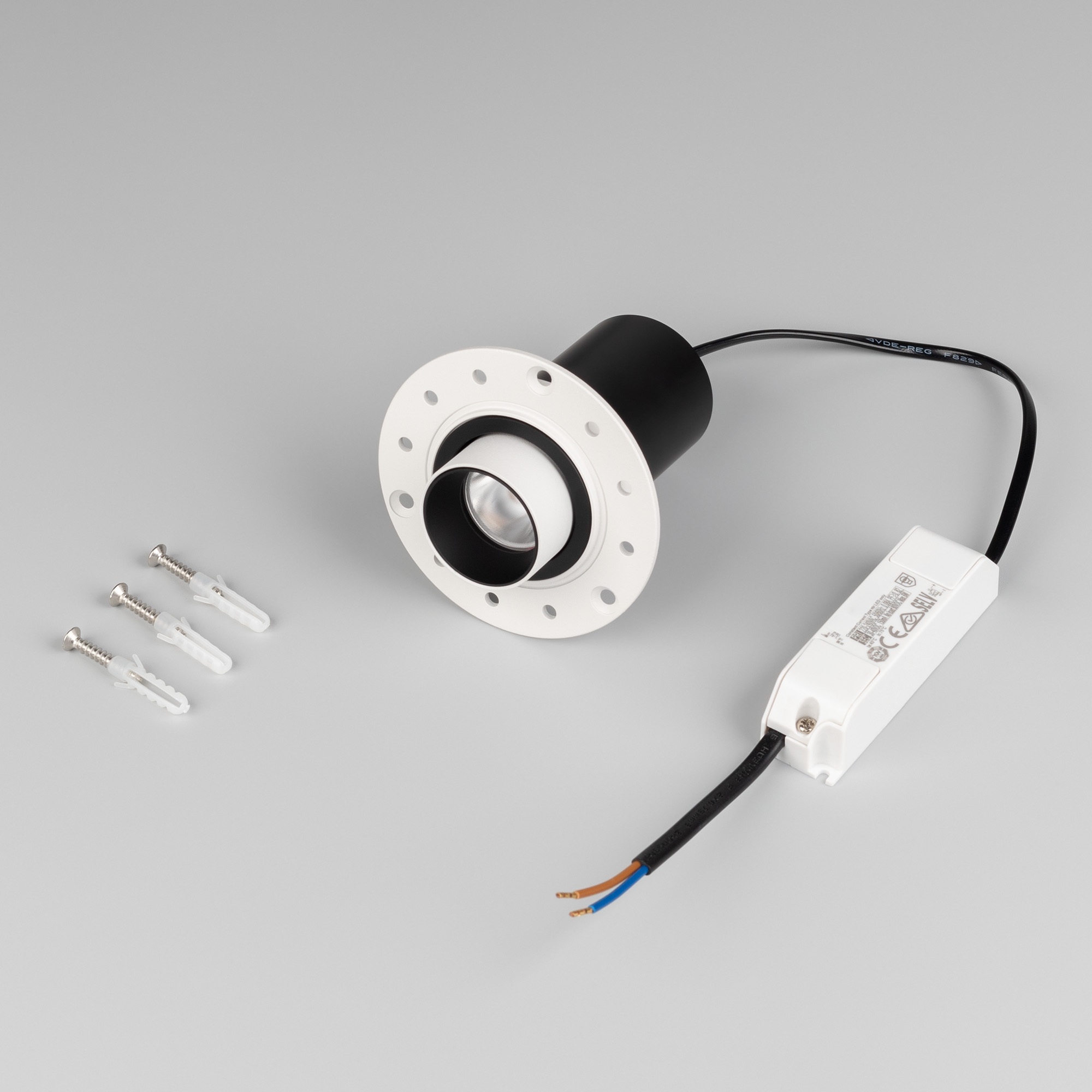 Светильник SP-NUANCE-TRIMLESS-PULL-R35-7W Day4000