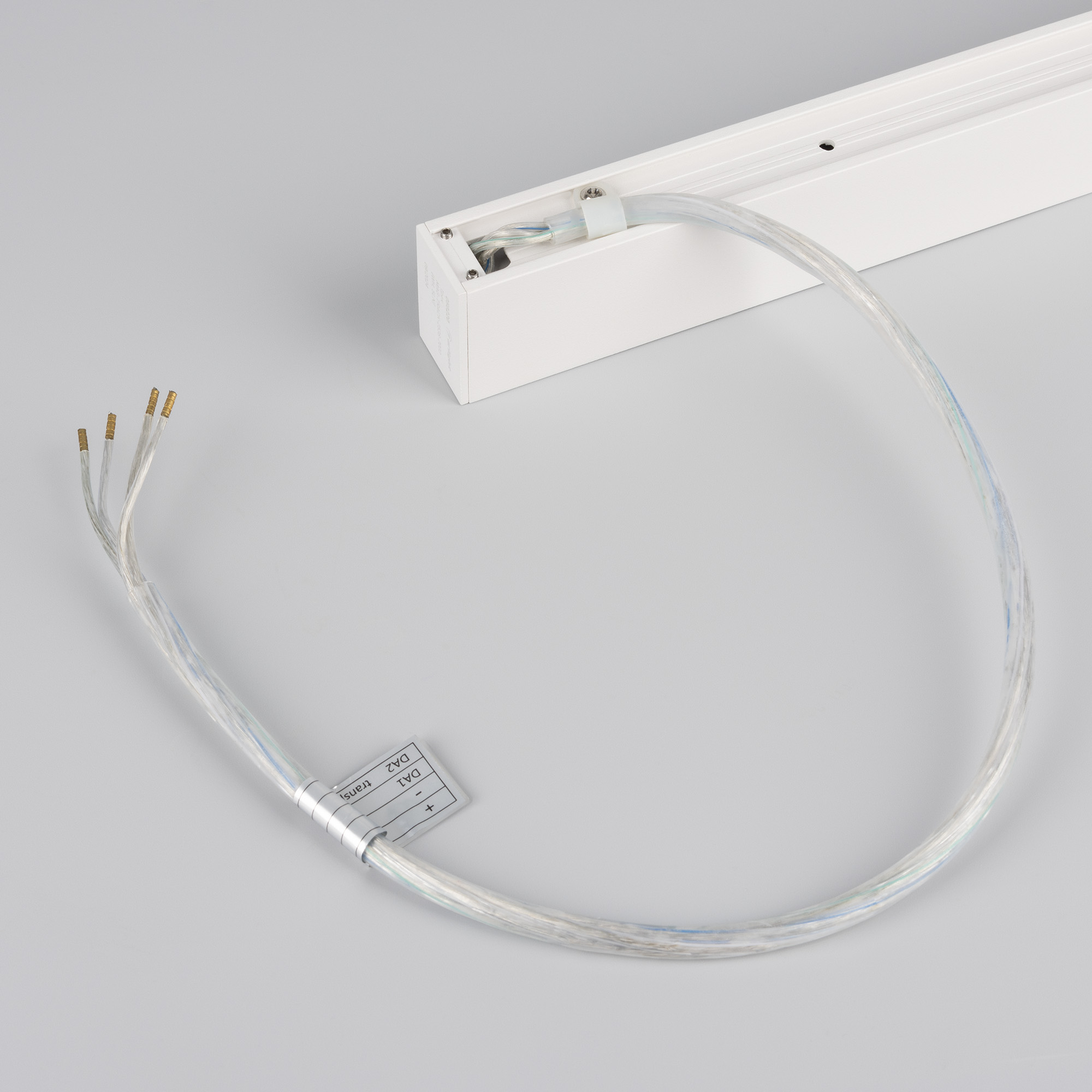 Трек MAG-TRACK-2538-2000