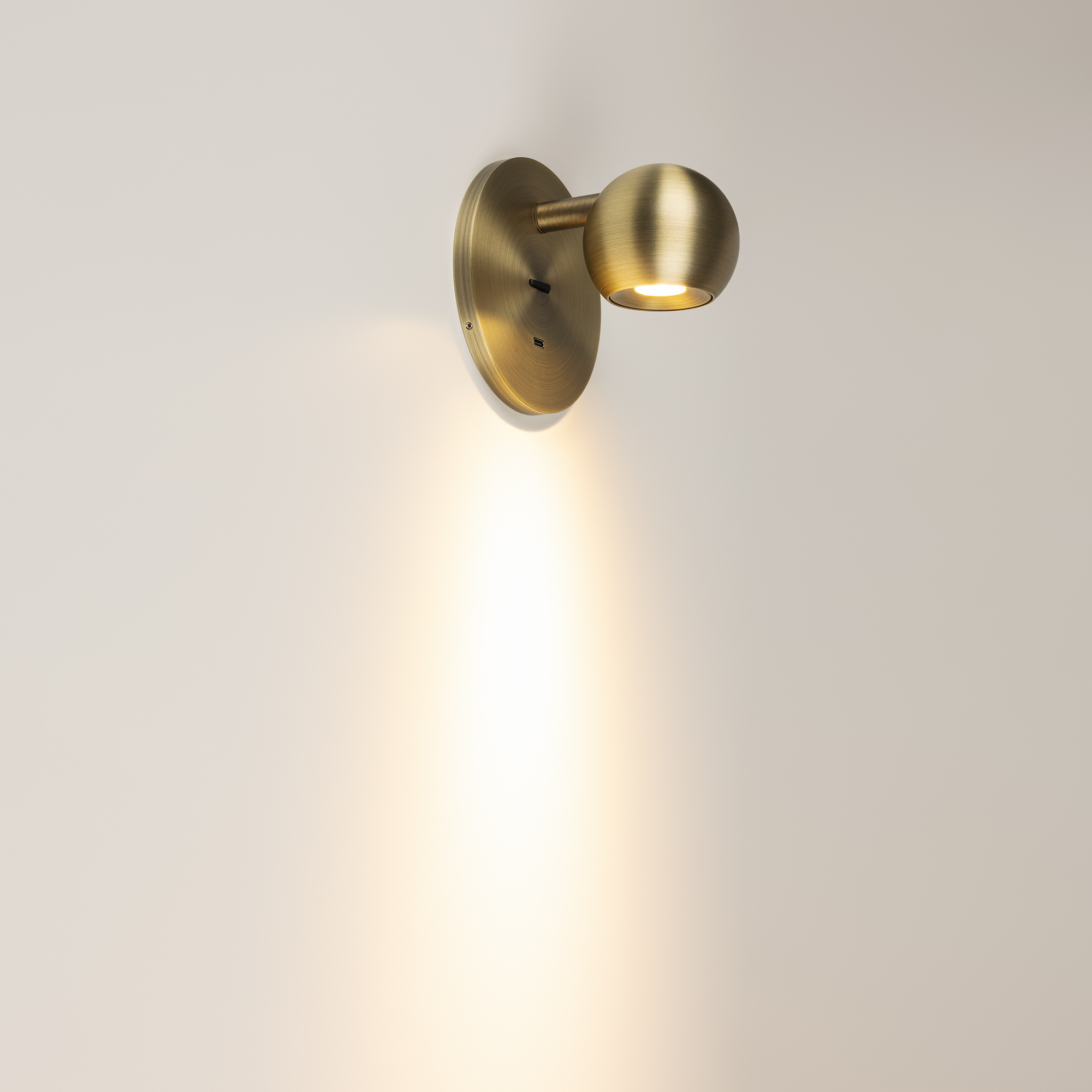 Светильник SP-OTTORI-WALL-CHARGE-6W Warm3000