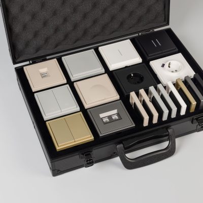 Демо-кейс WRA-CASE-MTL2-BK-V7