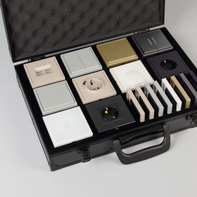 Демо-кейс WRA-CASE-MTL2-BK-V8