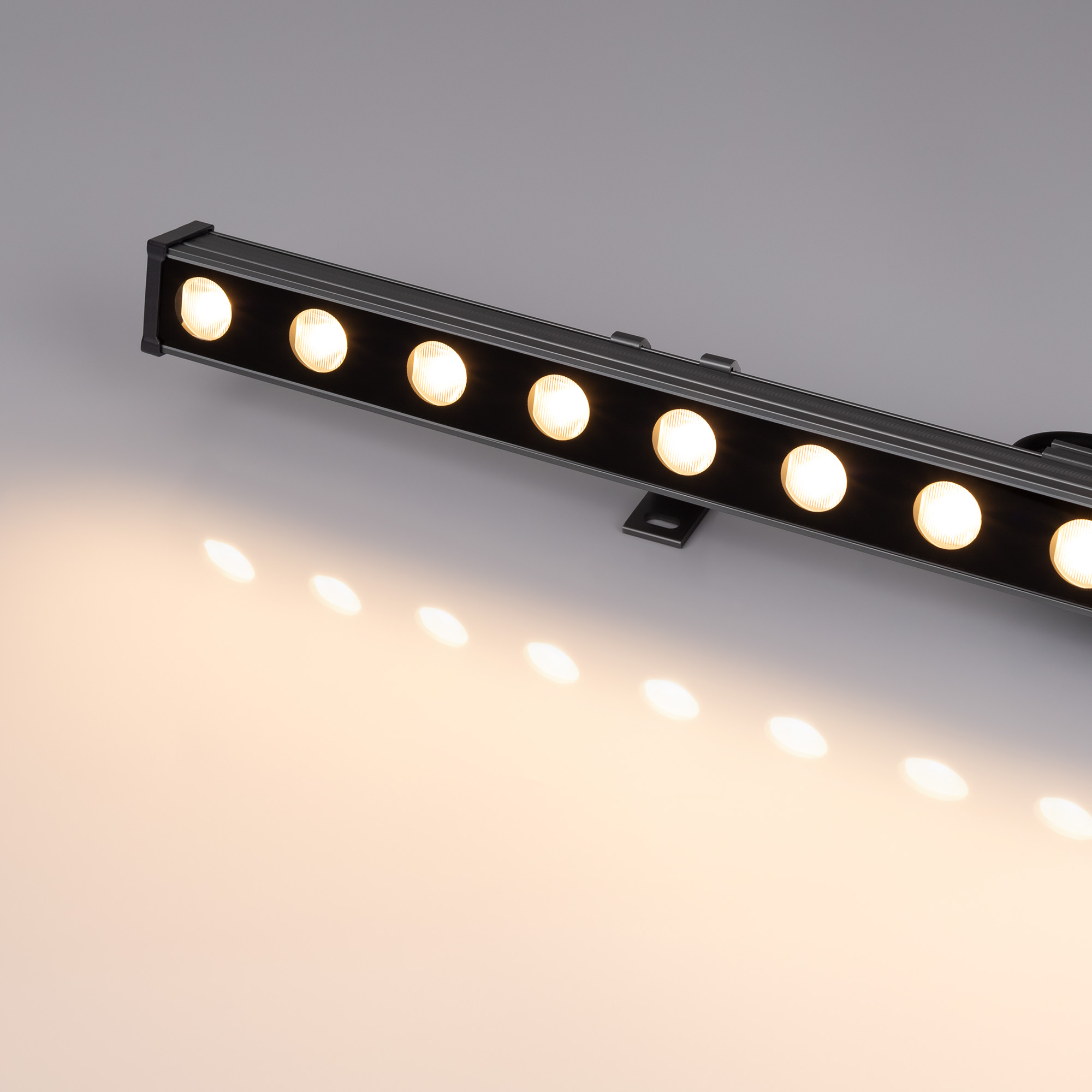 Линейный прожектор AR-LINE-760-18W Warm3000