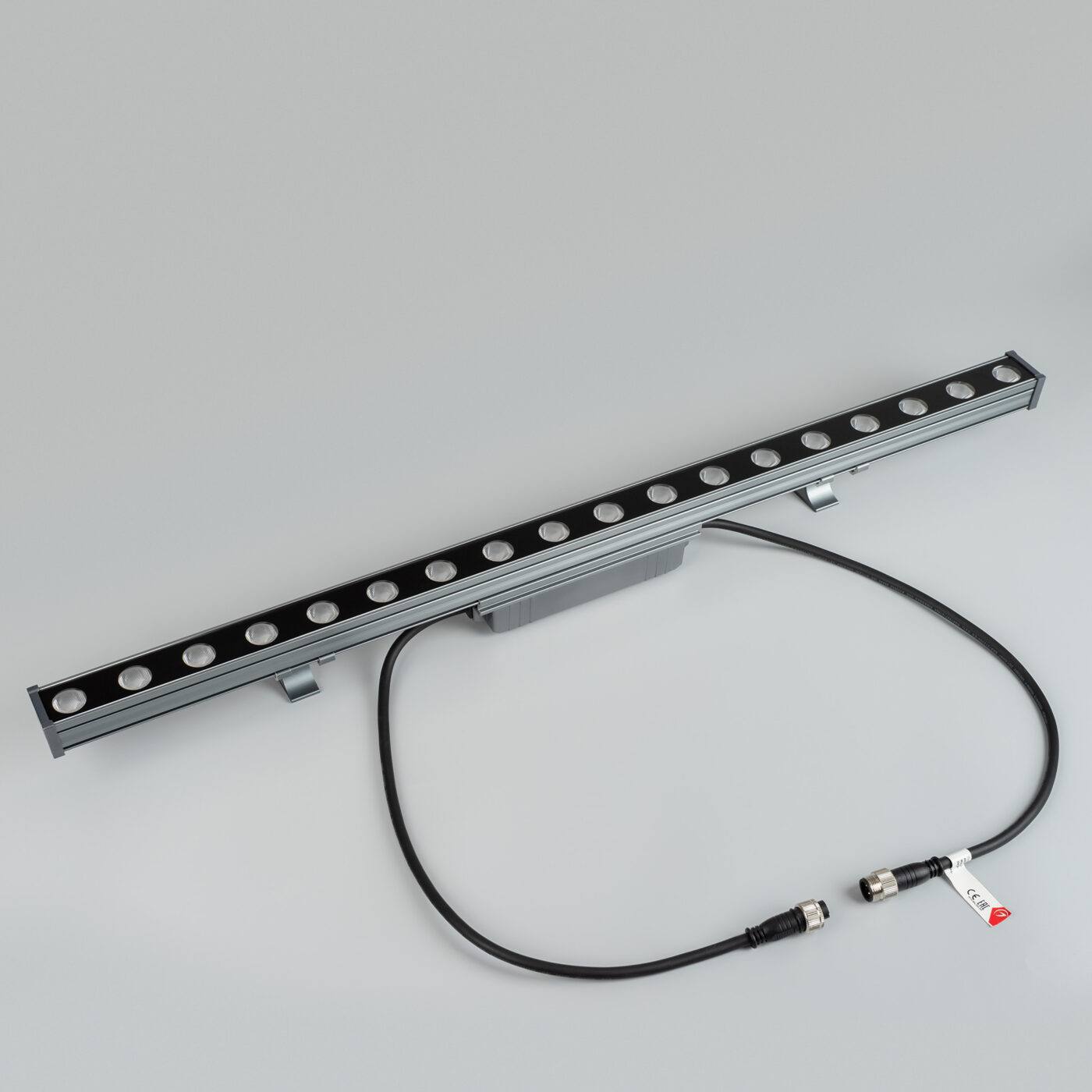 Линейный прожектор AR-LINE-760-18W Warm3000