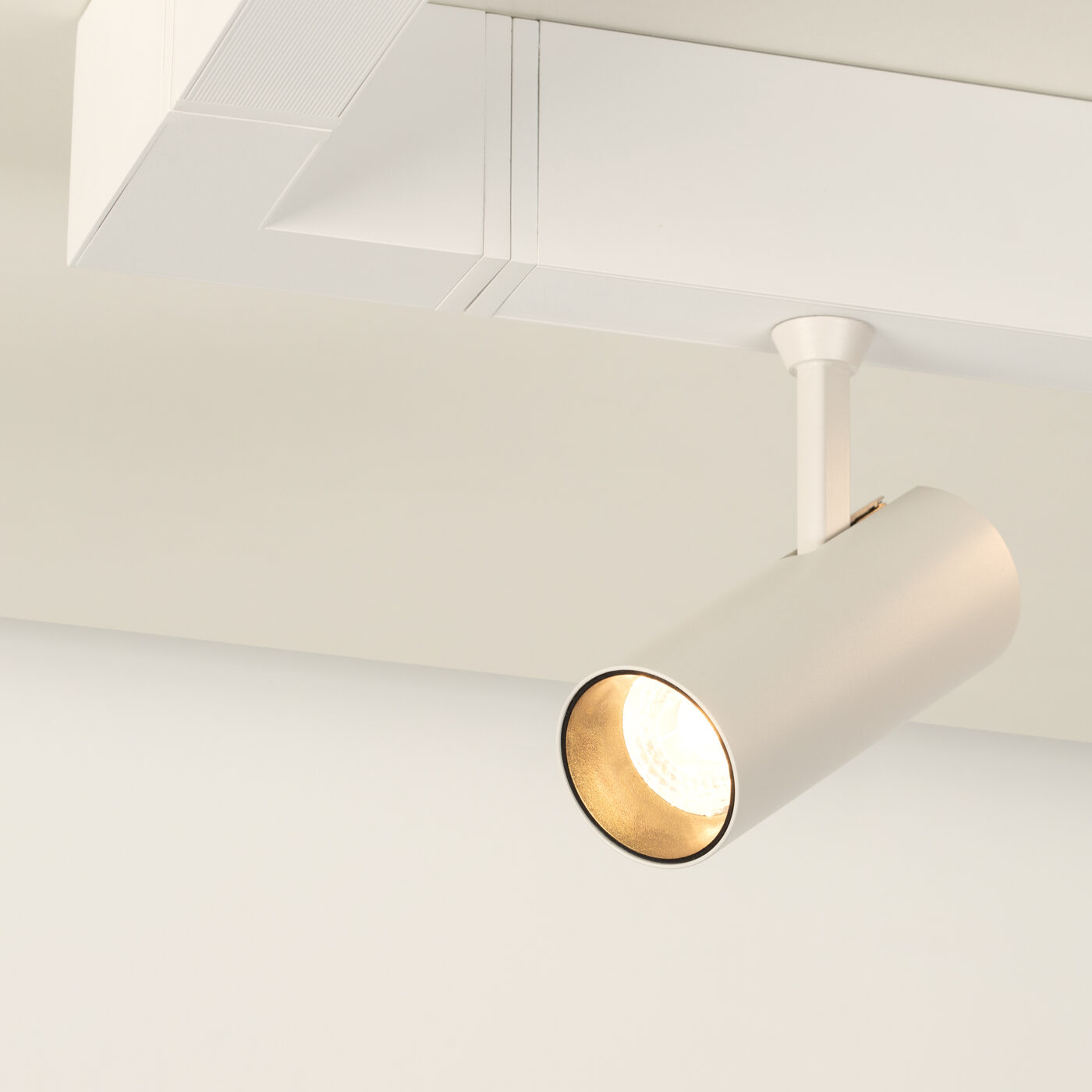 Светильник CLIP-38-SPOT-R146-6W Warm3000