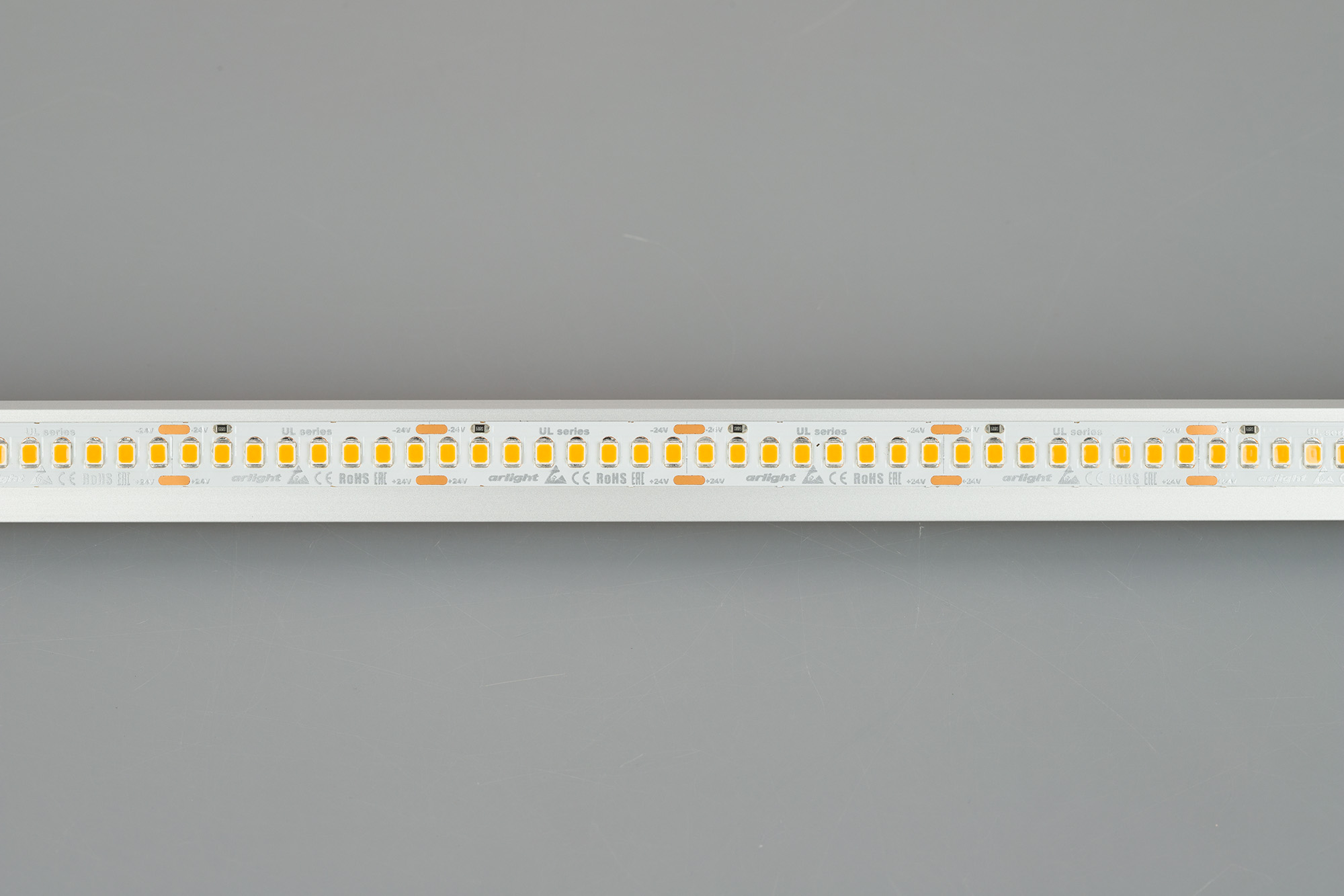 Лента UL-A200-10mm 24V Day4000