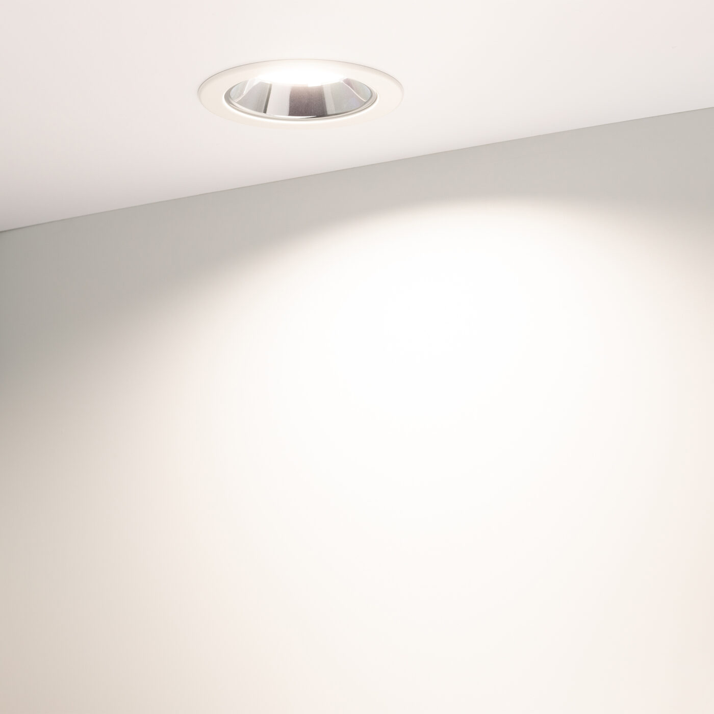 Светильник IM-STORM-R115-10W Day4000-MIX