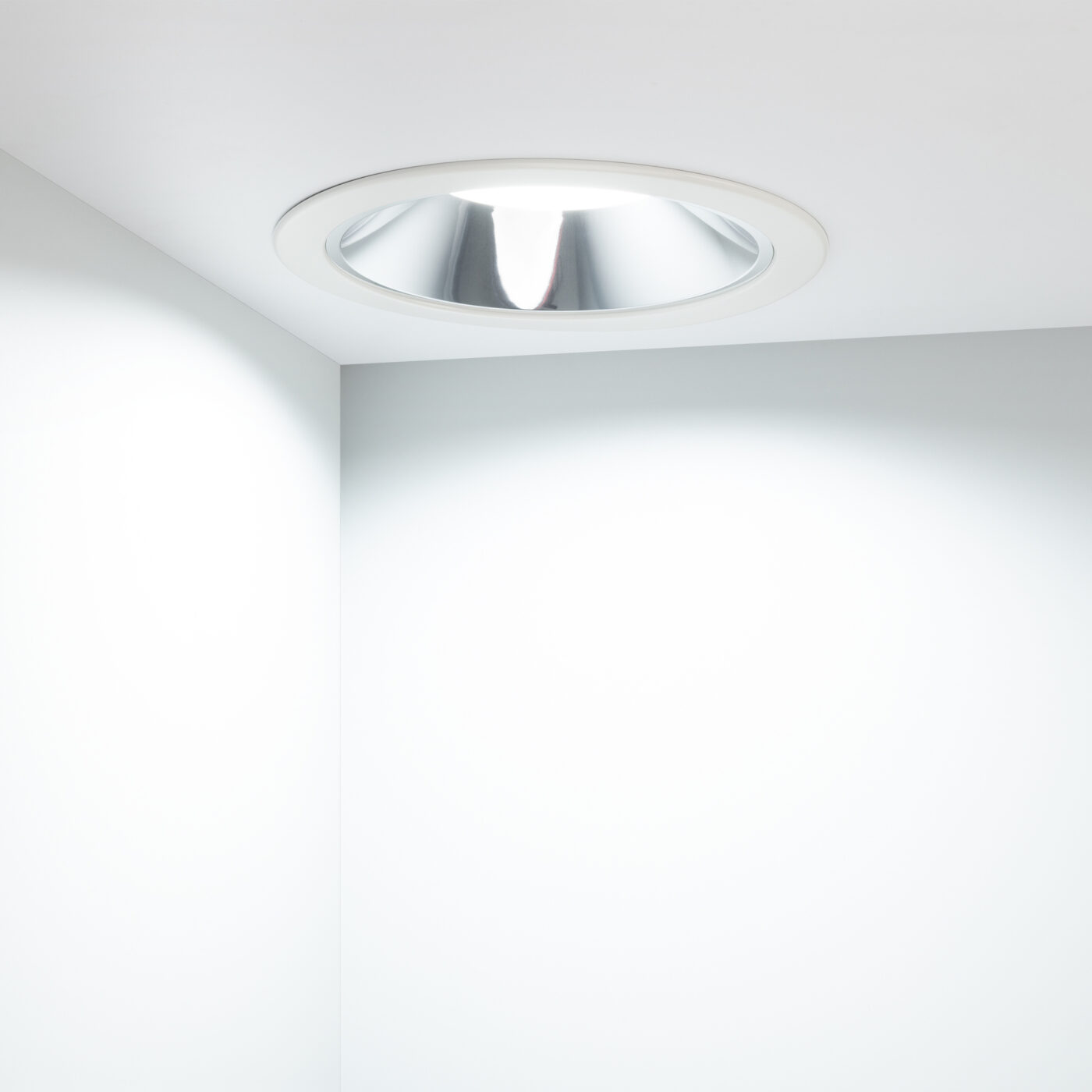 Светильник IM-STORM-R230-35W Day4000-MIX