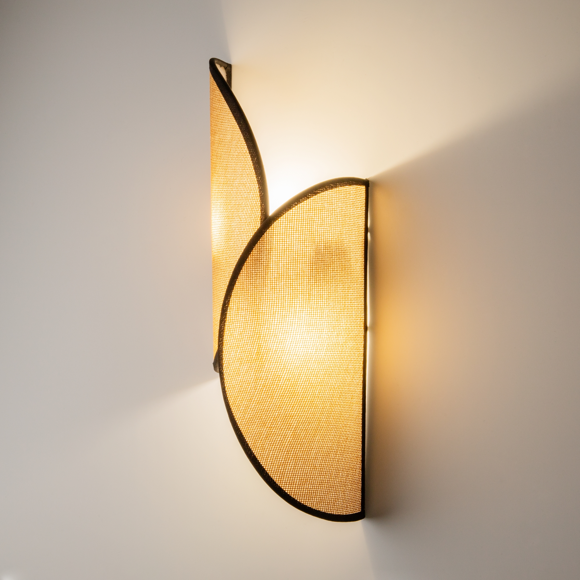 Настенный светильник (бра) Maytoni MOD225WL-02B1