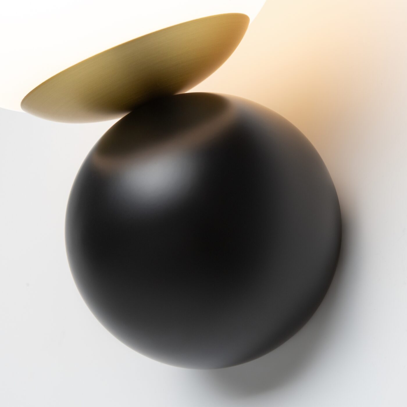 Настенный светильник (бра) Maytoni MOD048WL-01G