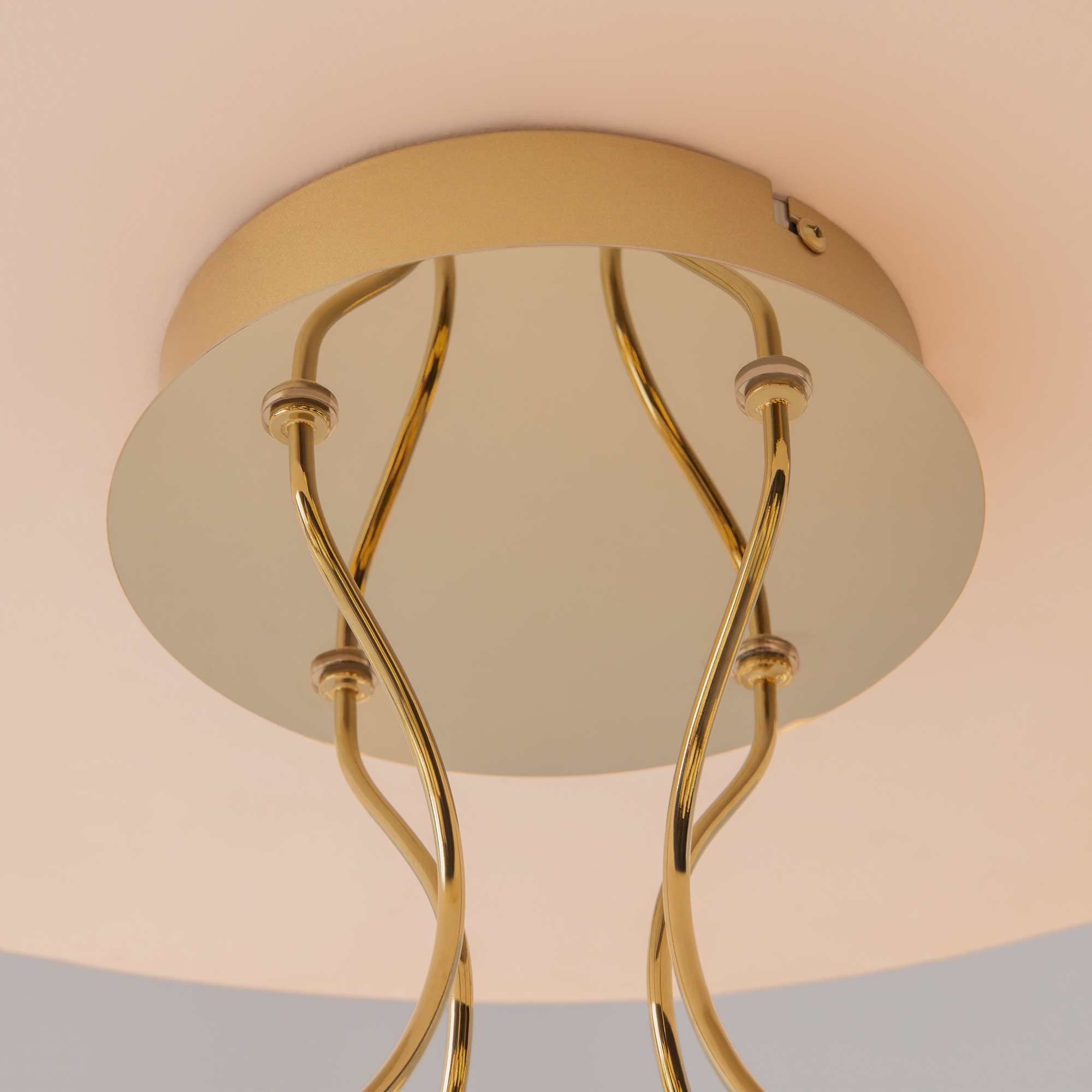 Потолочный светильник Maytoni MOD081CL-L48G3K