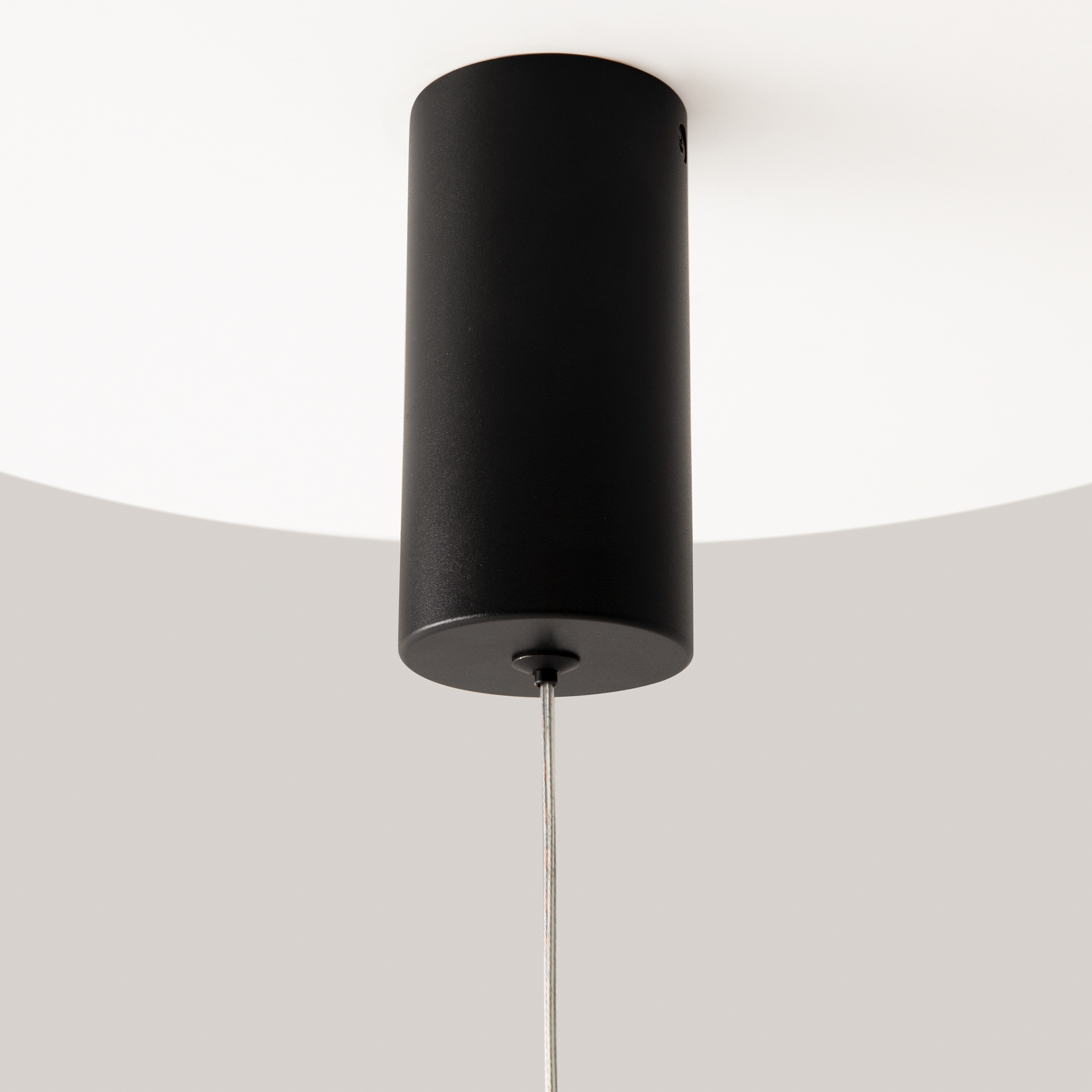 Подвесной светильник Maytoni MOD157PL-L6BK